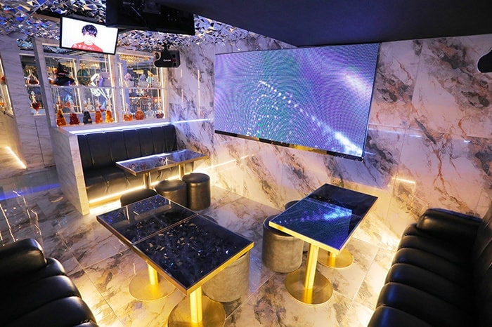 shop08.jpg
